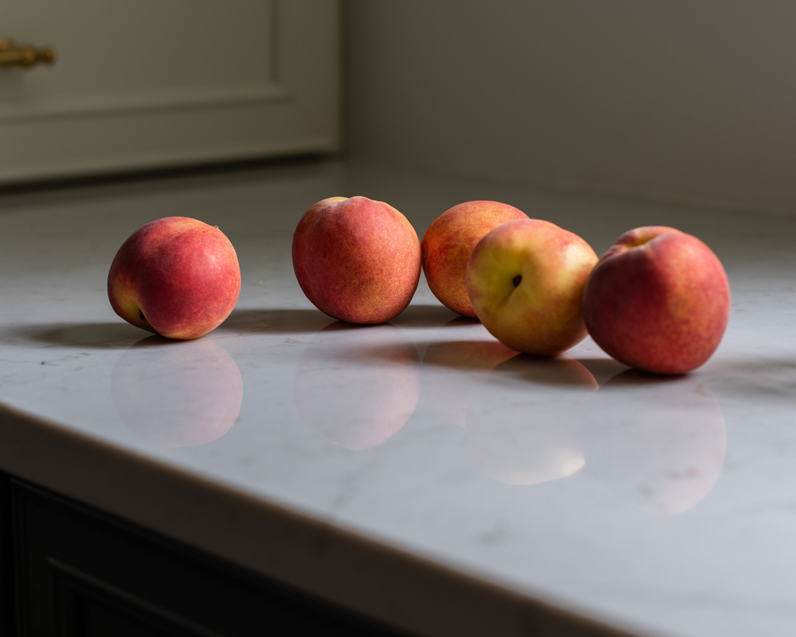 five-peaches