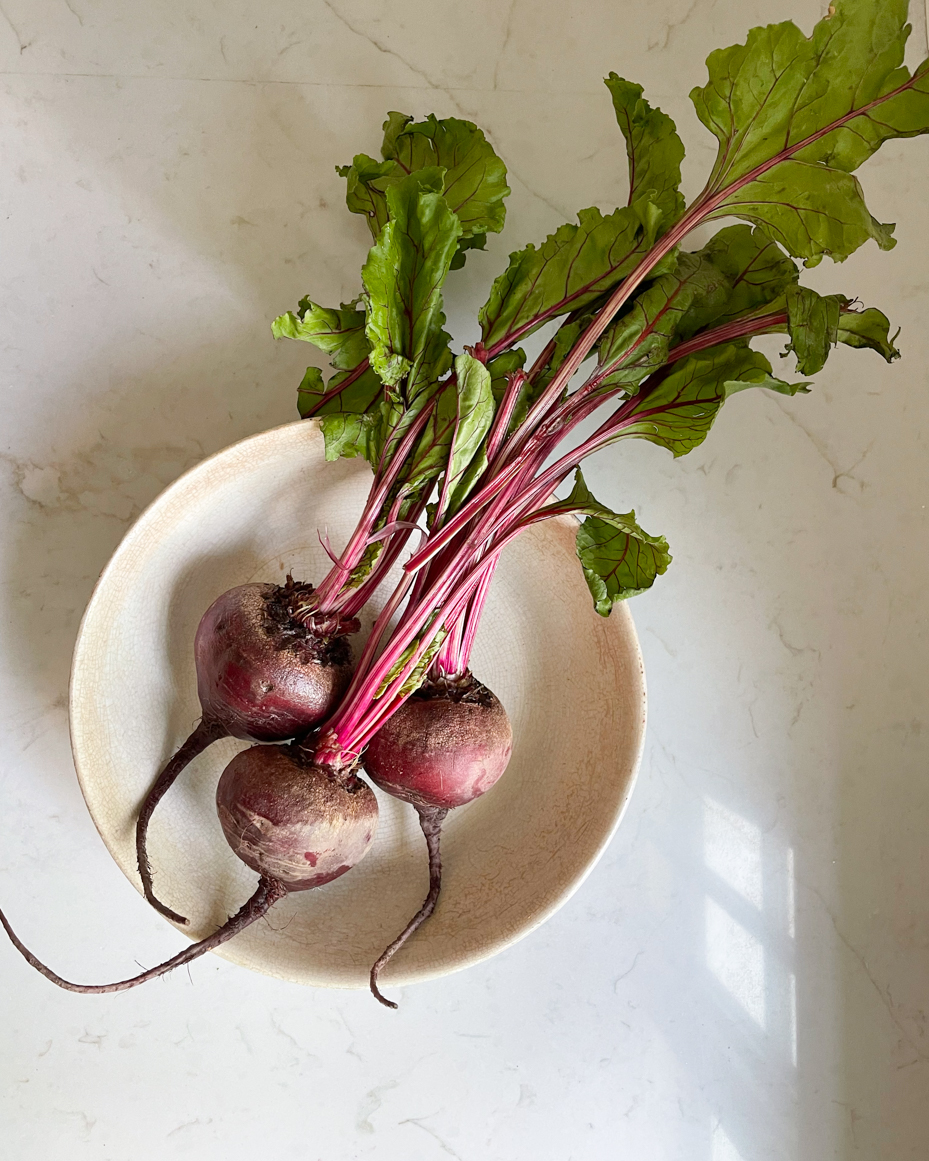 flat-lay-of-beets-in-bowl