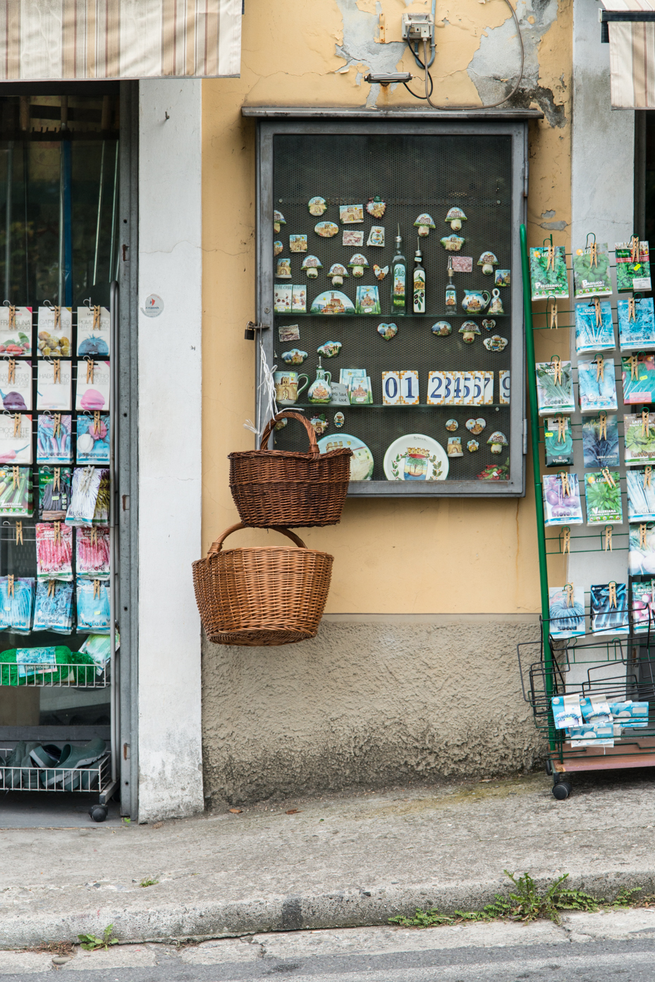 garden-store-front