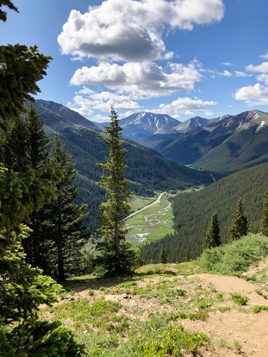 mountain-vista-nature-preserve-panoramic-landscape-hiking-trail-scenic-overlook