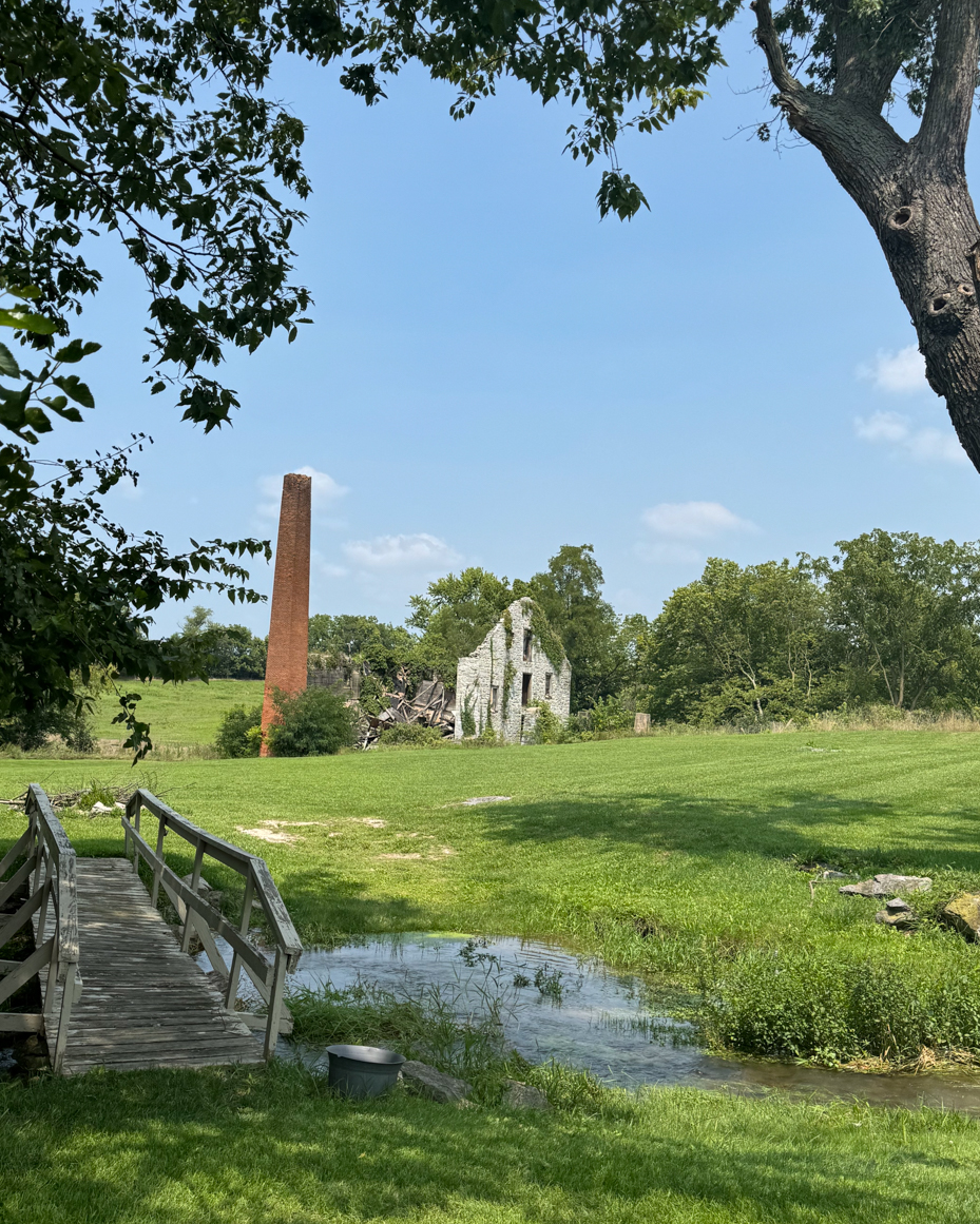 enchanting-historic-landscape-rustic-charm-rural-serenity