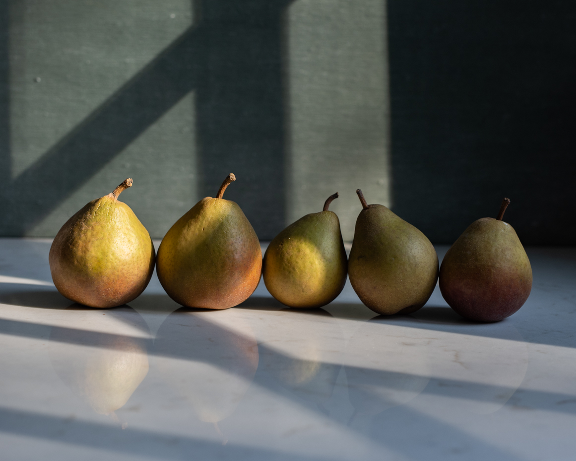 five-pears-in-soft-morning-light-art-reference-for-still-life-studies