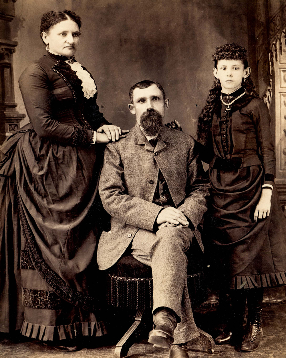 victorian-family-portrait-of-mother-father-and-daughter-late-1800s-vintage-photography