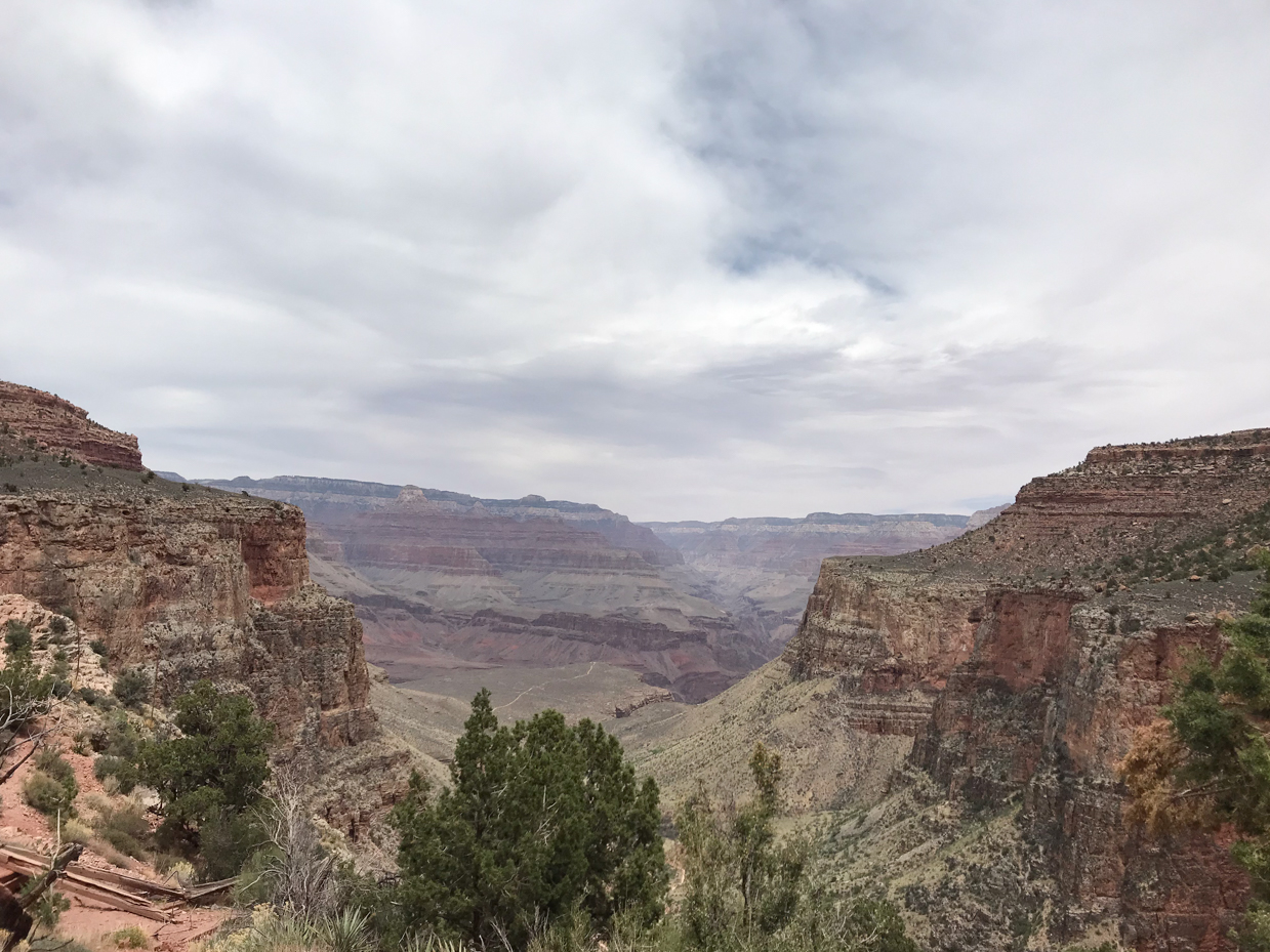 grand-canyon-vast-layers-and-overcast-skies