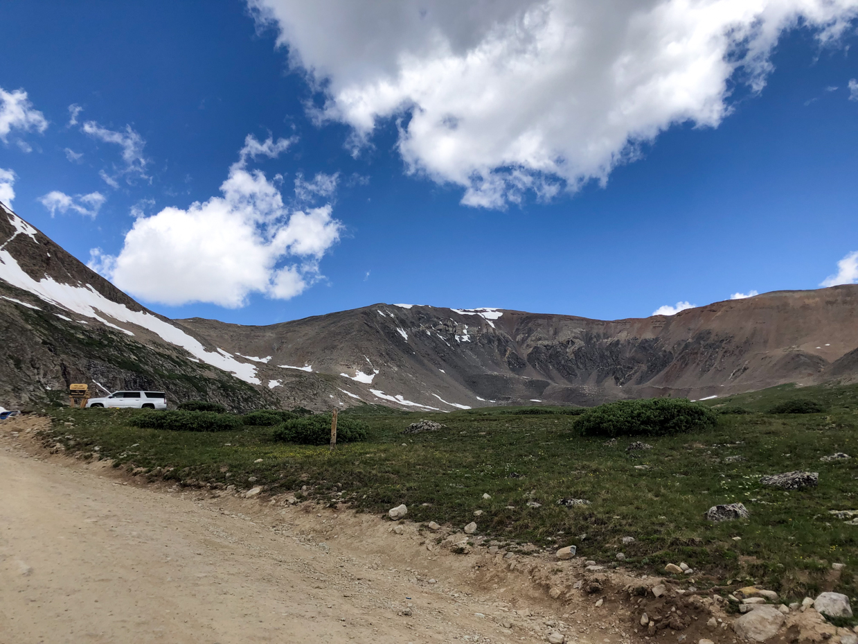 mountain-pass-dirt-road-with-scenic-view