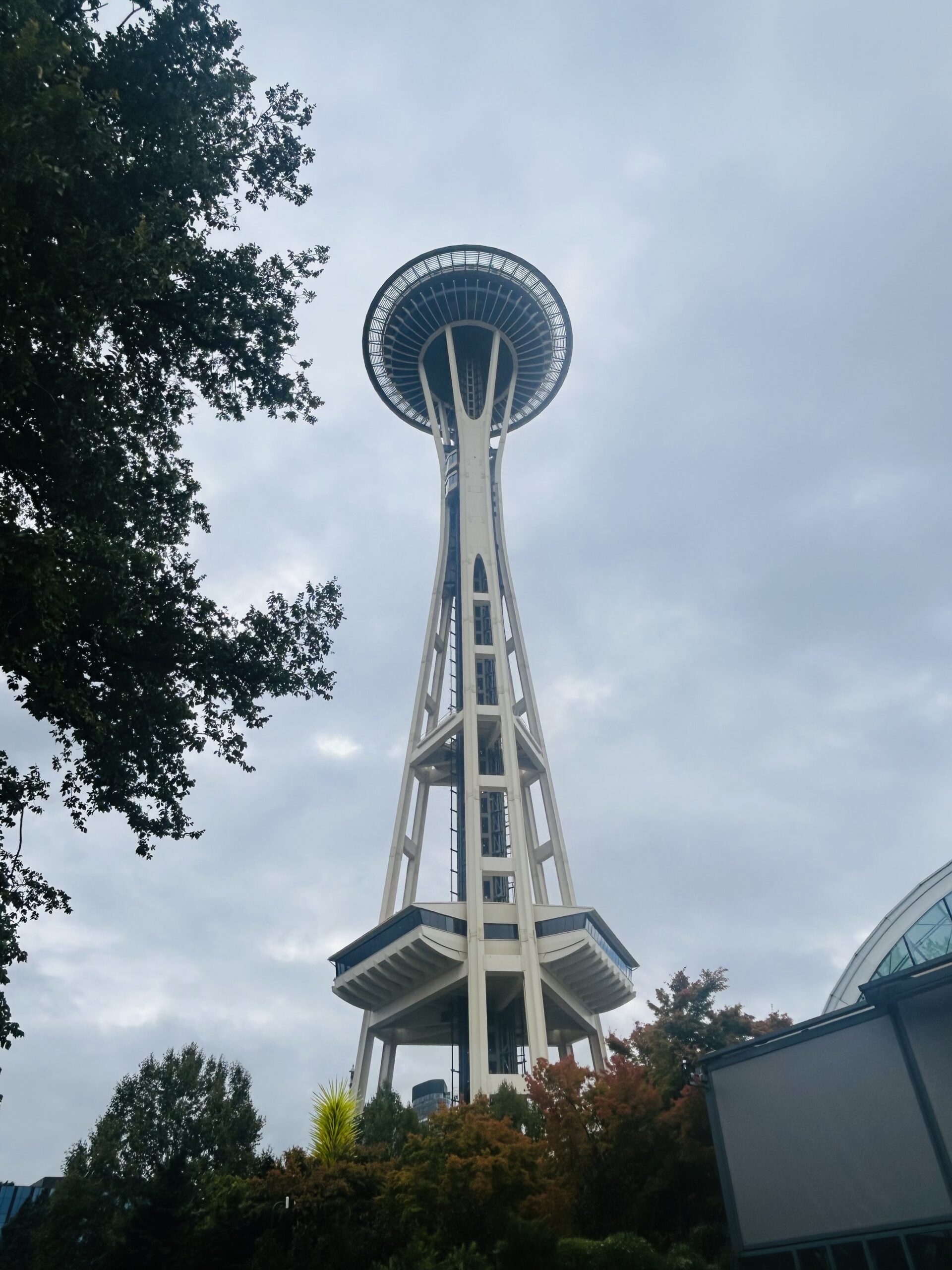 Space Needle, Seattle Washington – artist reference photo